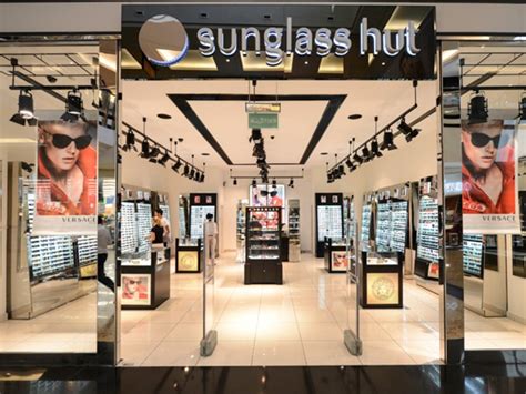 sunglass hut uae